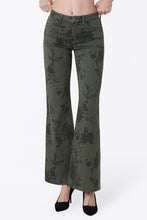 Mia Floral Jean