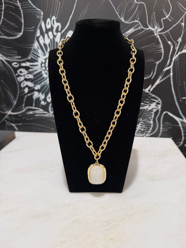Clara Stone necklace